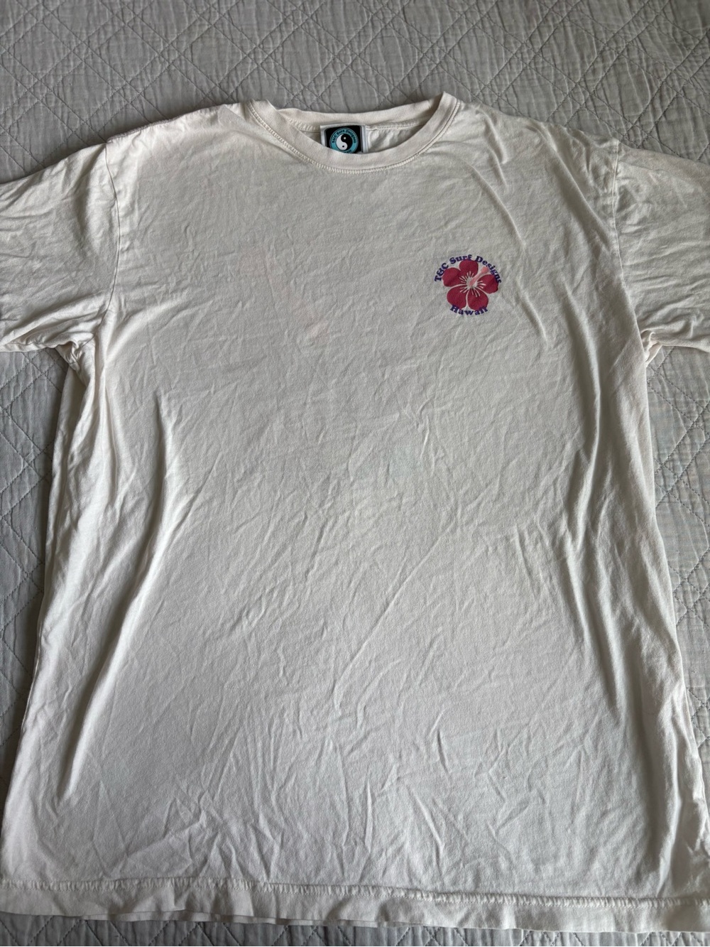 T & C Surf Designs Hawaii Short Sleeve Shirt Size L